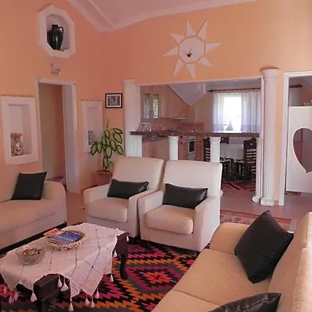 Sleeps 11 Pool Air Con Wifi
